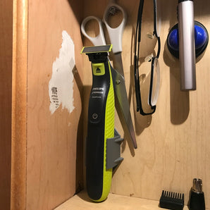 Supporto Philips OneBlade e montaggio caricabatterie