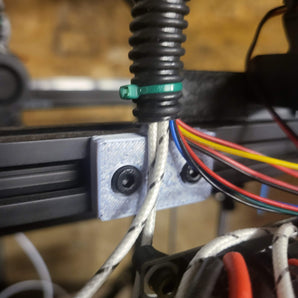 Gestione dei cavi per un'installazione ordinata e organizzata