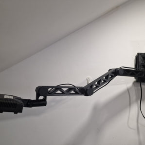 Supporto a parete regolabile con braccio per luci LED e TV