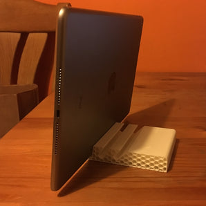 Supporto per iPad regolabile con design a nido d'ape