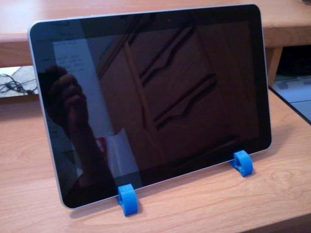 Supporto minimalista per iPad/Samsung Galaxy Tab 10.1