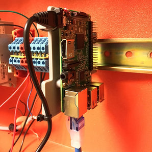 Staffa per guida DIN per Raspberry Pi