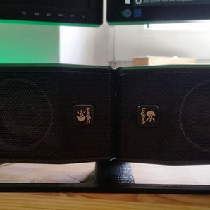 Supporto per altoparlante 5.1 Logitech X-540 per configurazione multischermo orizzontale