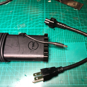 Clip per cavo per alimentatore Dell XPS - Organizza i tuoi cavi