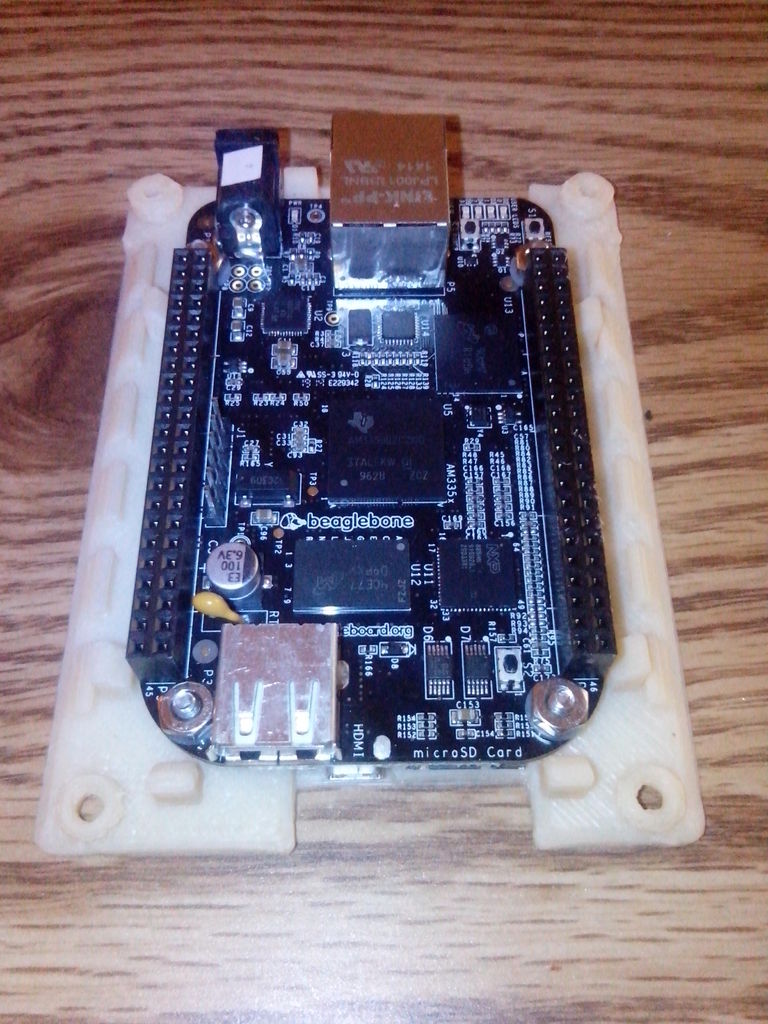 Base di montaggio del microcontrollore BeagleBone Black per ClamShelf