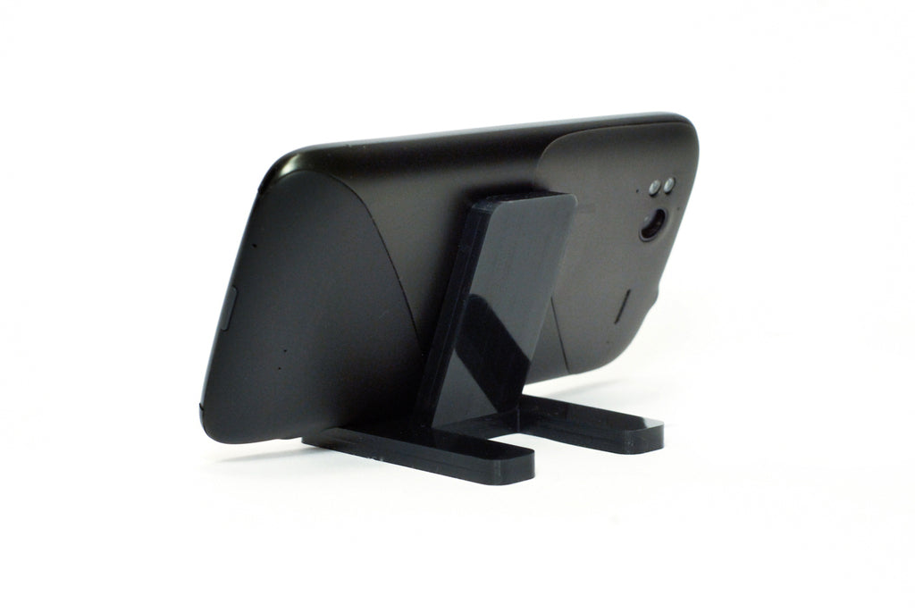 Portacellulare elegante e funzionale per tutti gli smartphone, 'Angles'.