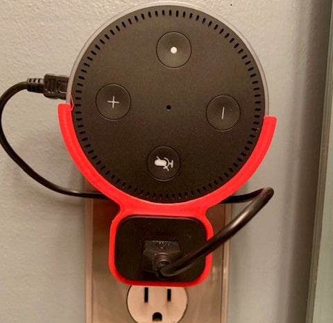 Amazon Echo Dot Gen2 montaggio a parete su presa di corrente