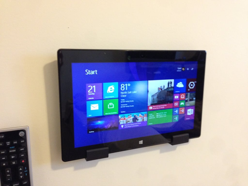 Supporto da parete per Microsoft Surface Pro 2