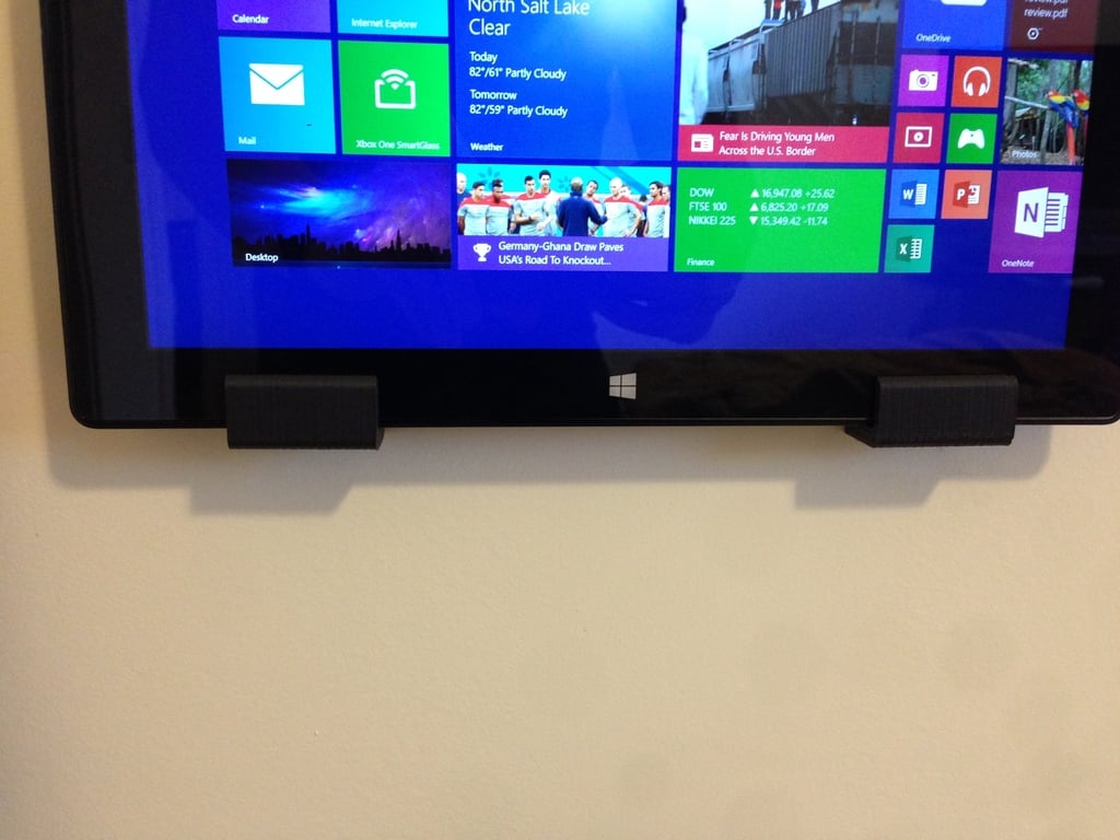 Supporto da parete per Microsoft Surface Pro 2