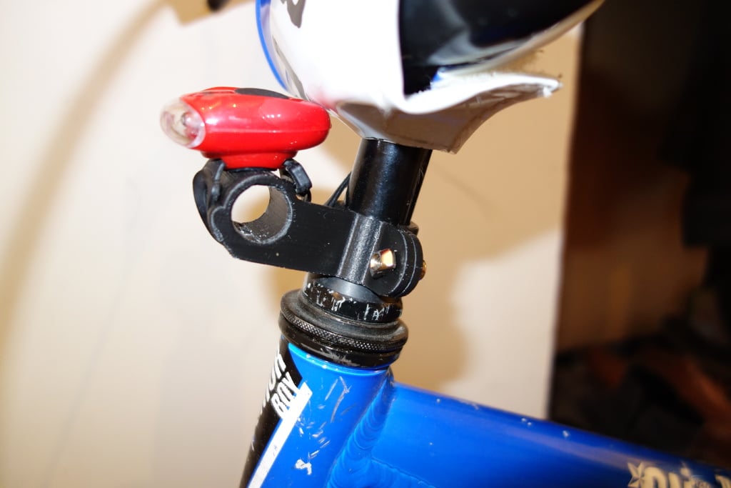 Supporto luce bicicletta per tubo da 32mm - Leader Fox 16