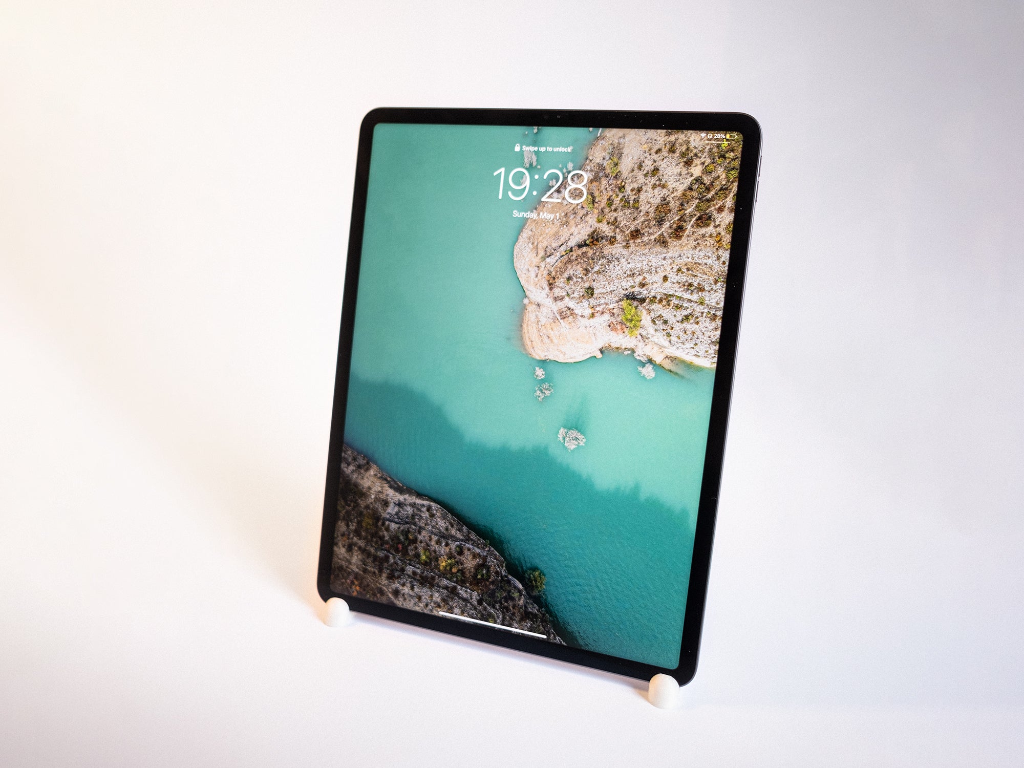 Supporto per iPad Pro 12,9' e iPad Air in orientamento orizzontale