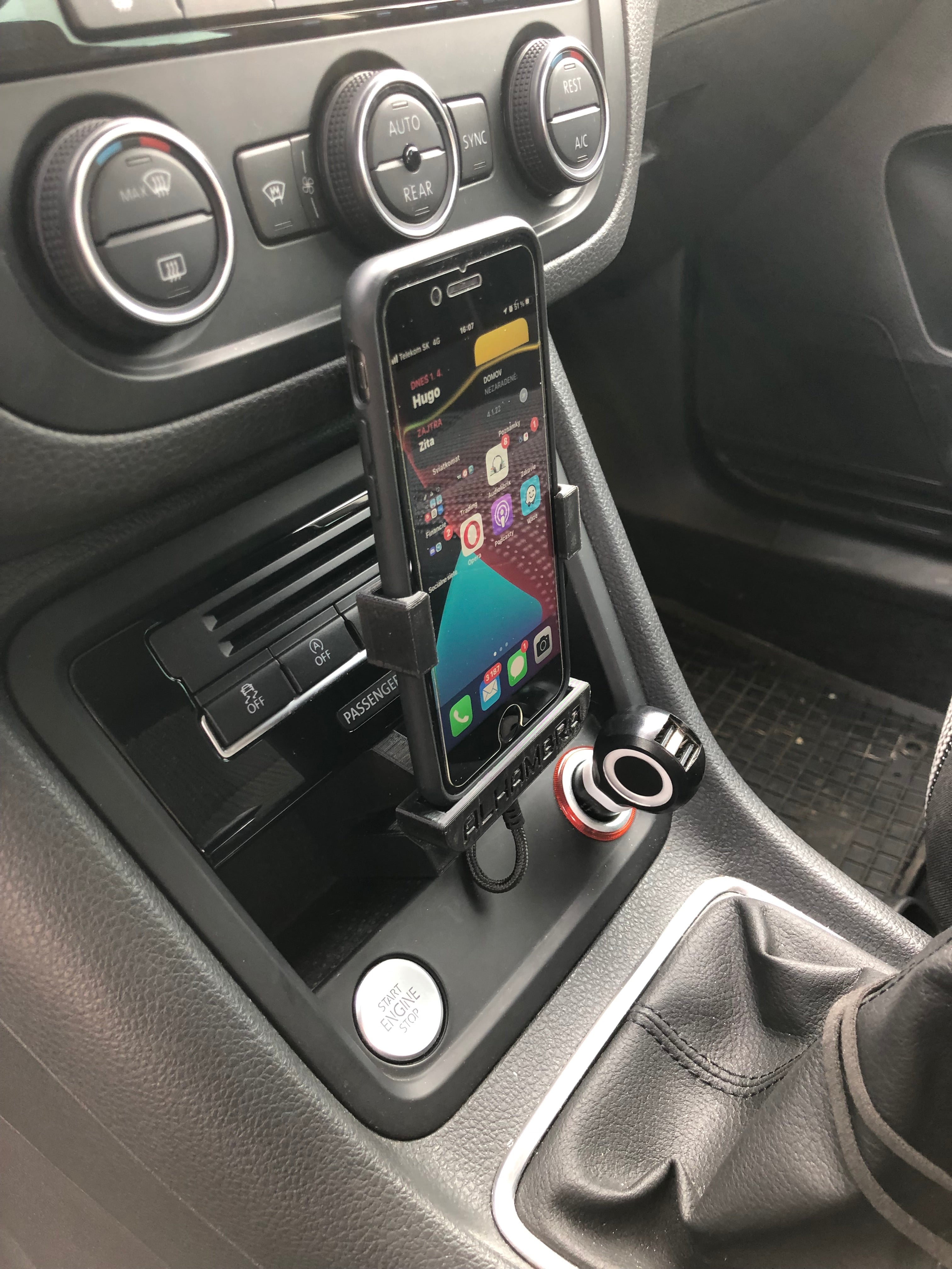 Supporto auto docking aggiornato per iPhone8 a SEAT FullLink Ver 2.0
