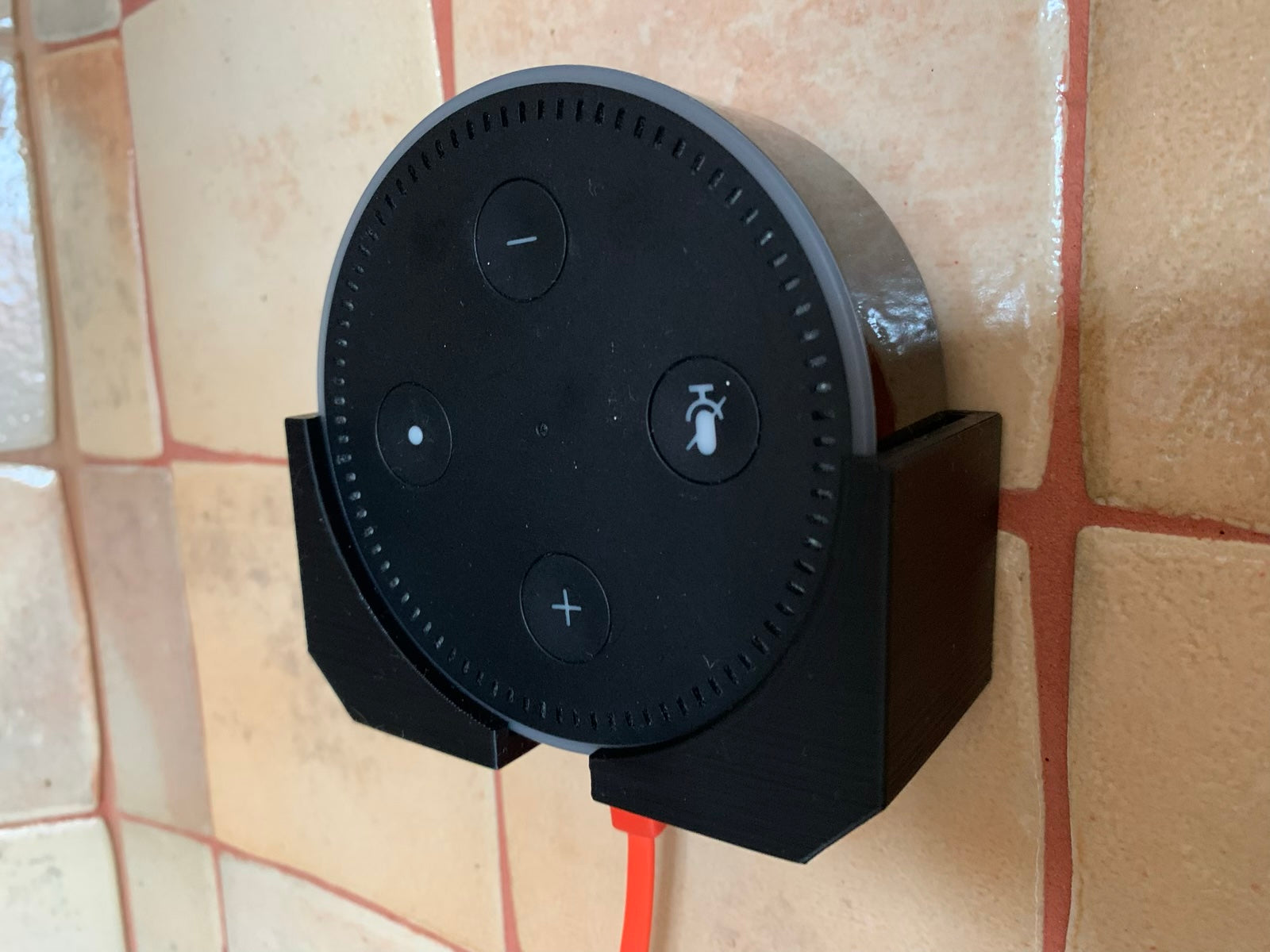 Supporto a parete per Amazon Echo Dot di seconda generazione