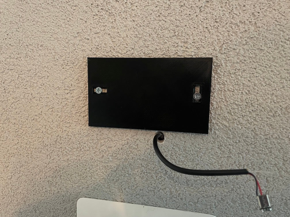Staffa da parete invisibile a basso profilo per tablet