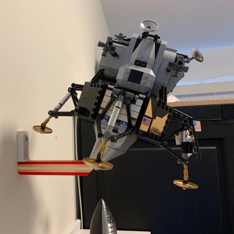 Supporto da parete per Lego Lunar Lander