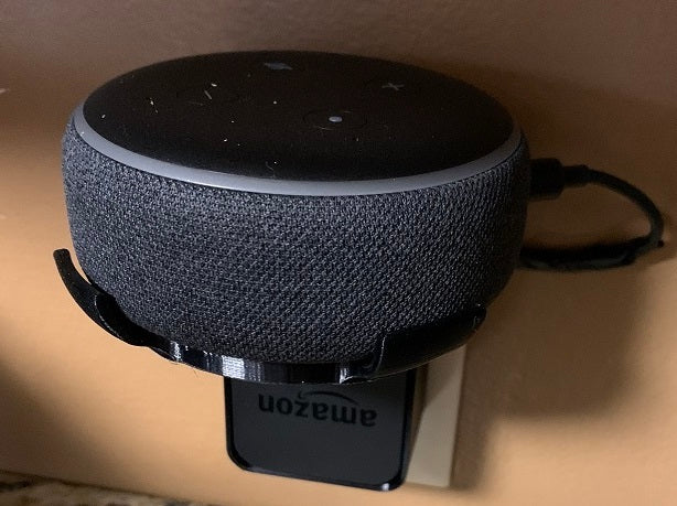 Amazon Echo Dot (3a generazione) Supporto per interruttore a parete
