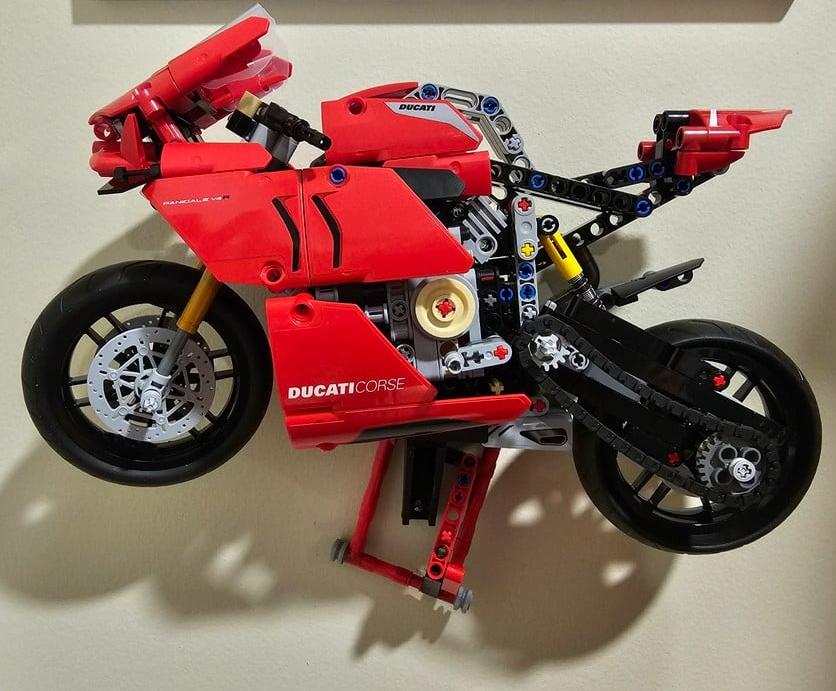 Supporto a parete per Lego Technic Ducati Panigale