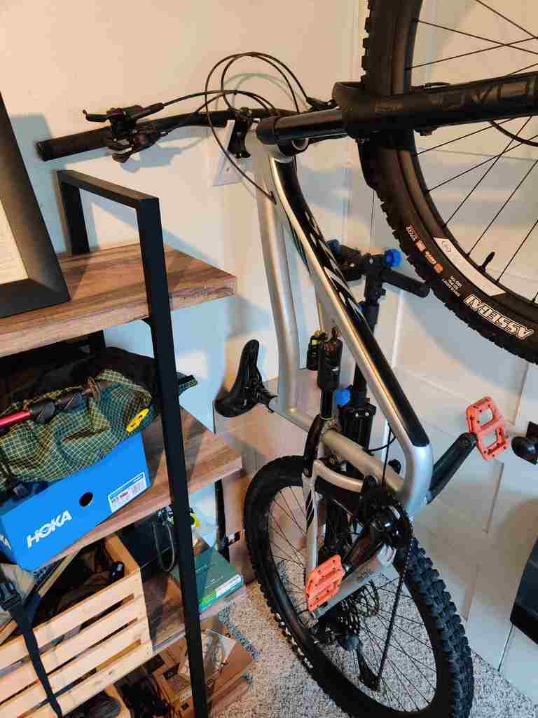 Supporto da parete per mountain bike Ripmo AF