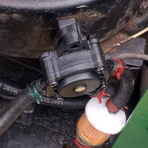Raccordo John Deere 111 per pompa del carburante aftermarket