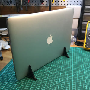 Supporto verticale per MacBook Pro 15" Retina (18 mm)