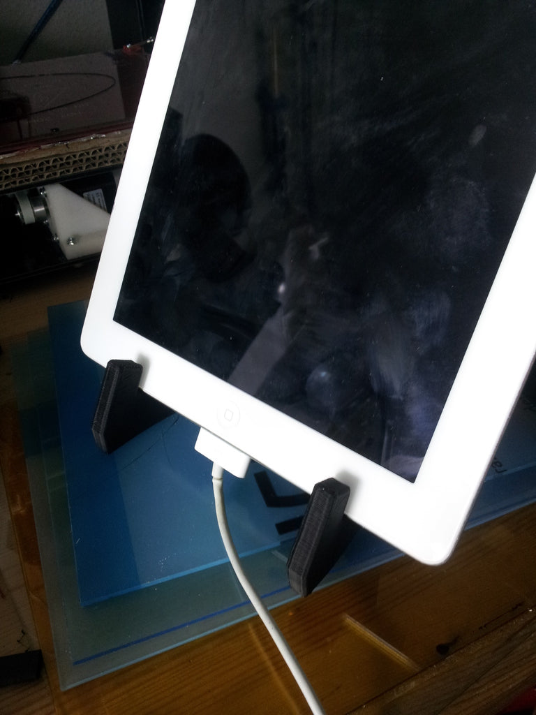 Supporto tablet ellittico regolabile per iPad e altri tablet