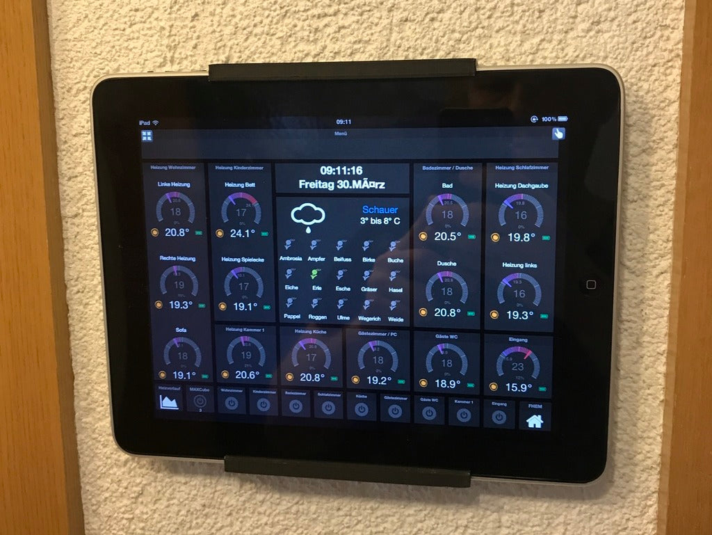 Montaggio a parete per iPad 1 e 2 per il controllo del riscaldamento FHEM