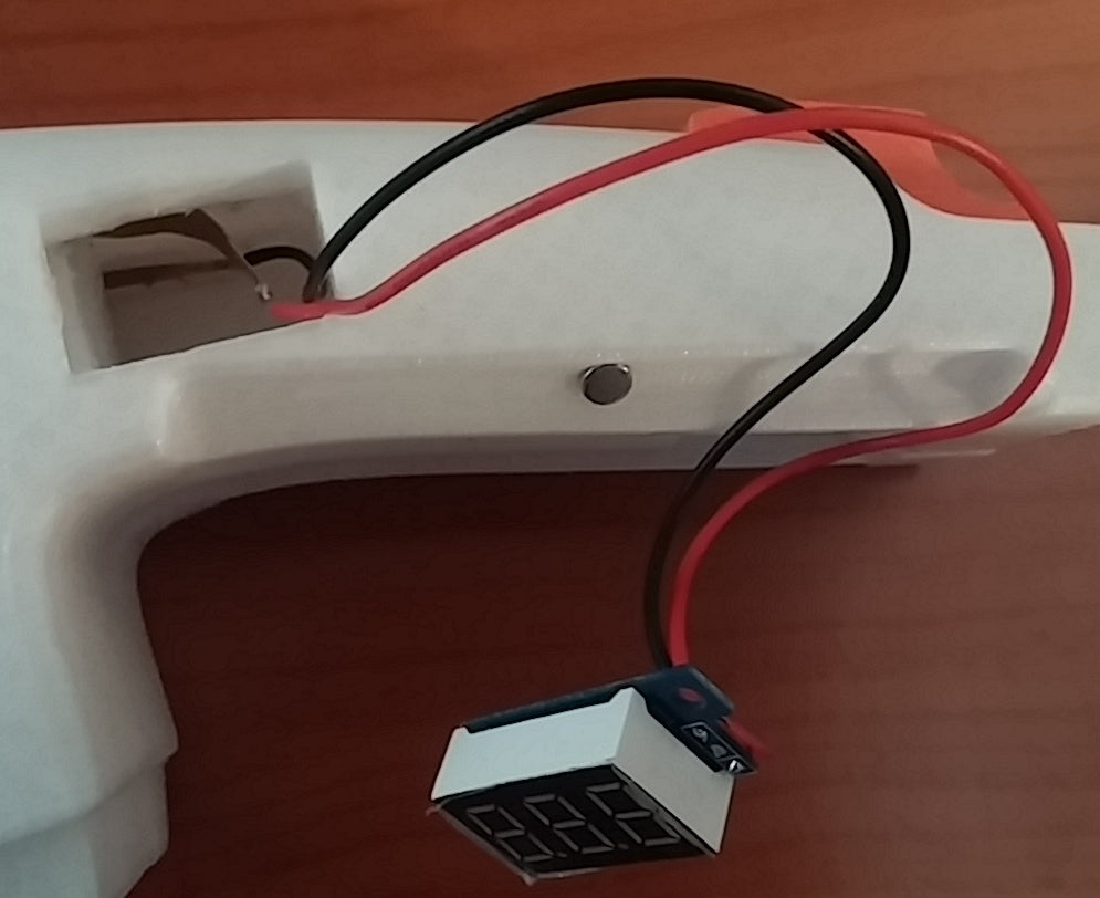 Portabatteria LiPo sostituibile FESTO CDD 12 con voltmetro e portainserti magnetici