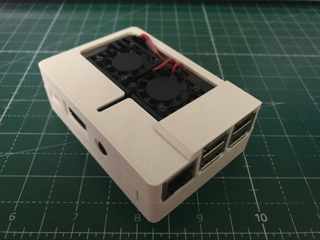 Custodia montabile Anycubic per Raspberry Pi 3 B+ con dispositivo di raffreddamento GeeekPi