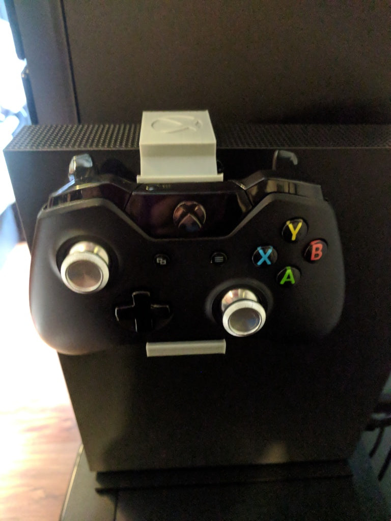 Gancio a muro per controller Xbox One X