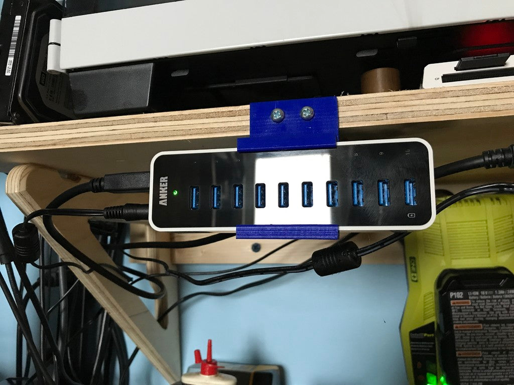 Supporto per hub USB 3.0 Anker