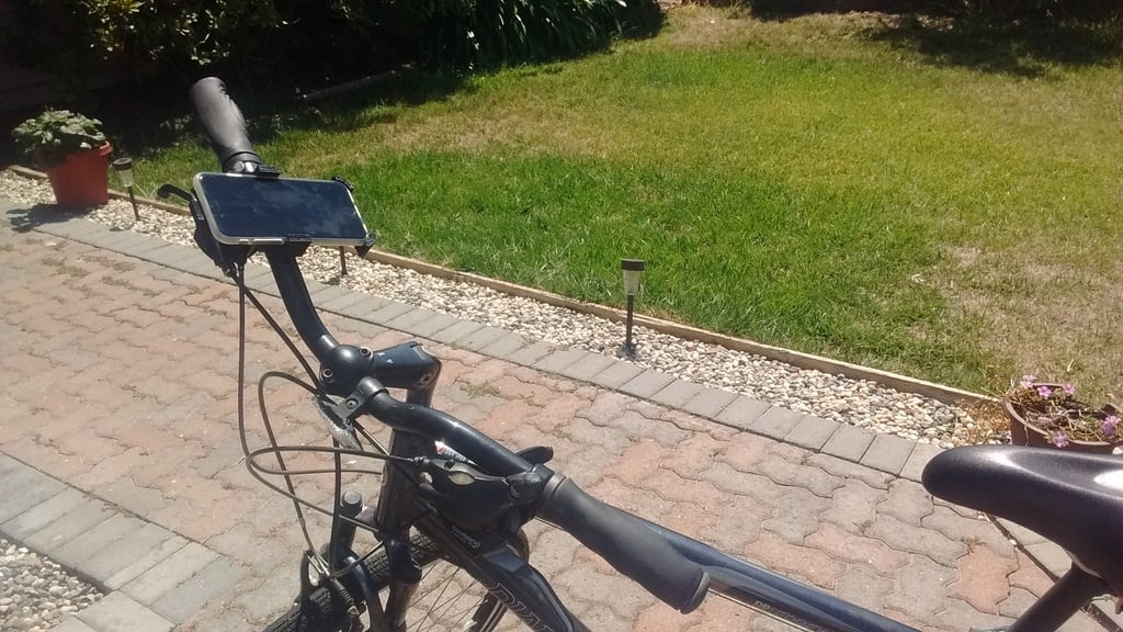 Porta cellulare personalizzato per bicicletta