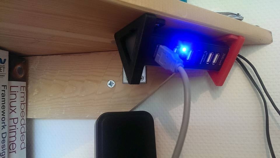 Staffa per hub USB Trust a 7 porte