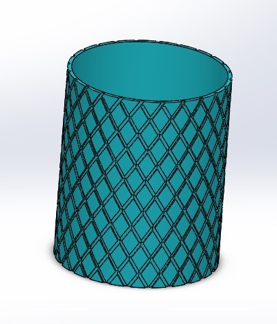 Astuccio/vaso/organizzatore multifunzionale da 82x102 mm con incisione a spirale