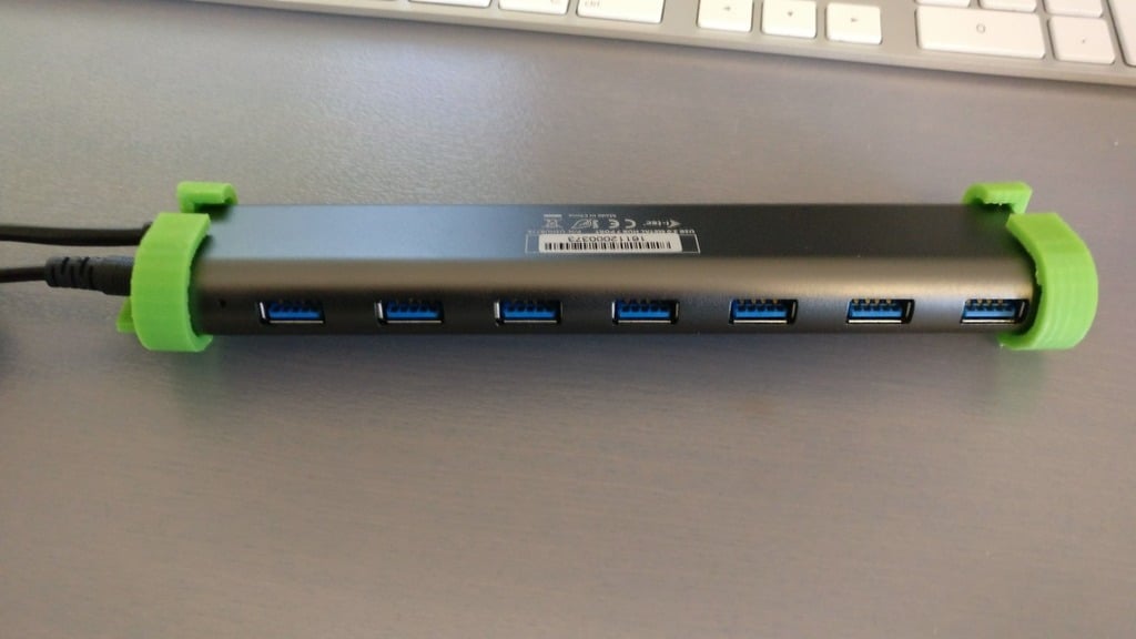 Staffa di montaggio per hub di ricarica in metallo USB 3.0 i-tec