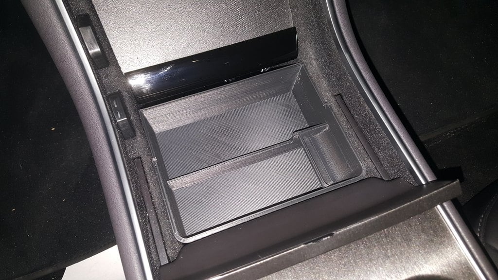 Cassetto della console centrale per Tesla Model 3