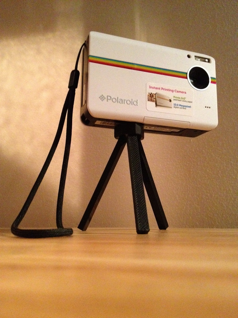 Mini treppiede con gambe stampabili per piccole fotocamere