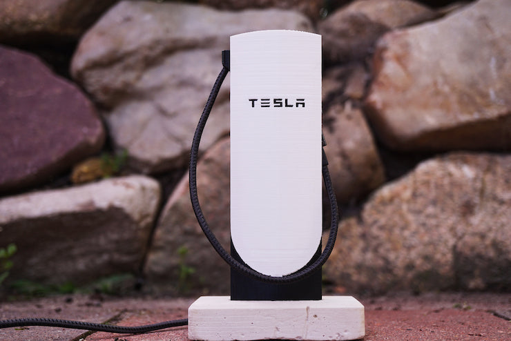 Modello di caricabatterie per telefono Supercharger Tesla V4