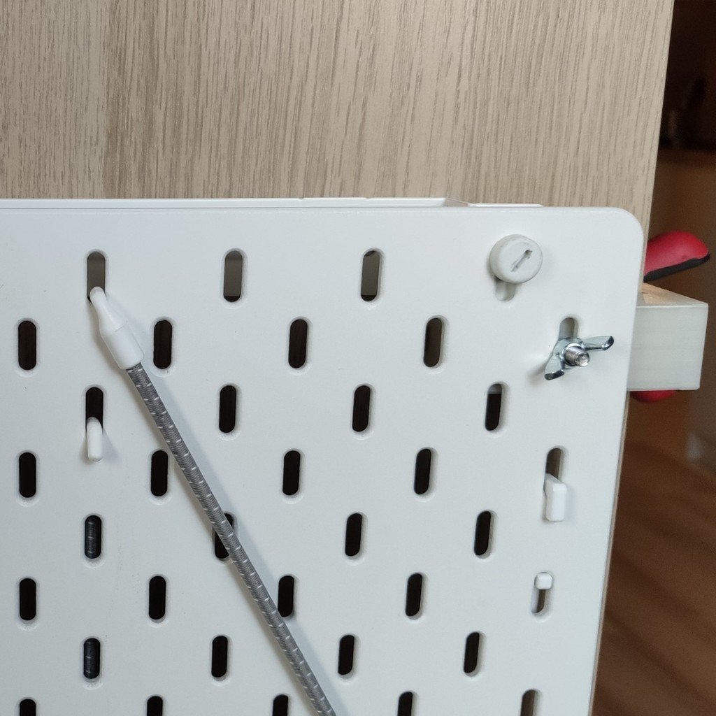 Staffa di fissaggio per mensola IKEA Skadis Kallax