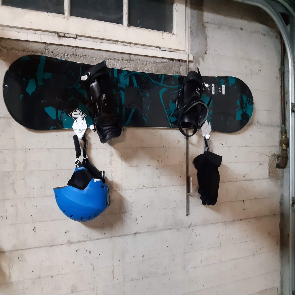 MOUNTain - Staffa per montaggio a parete per Snowboard