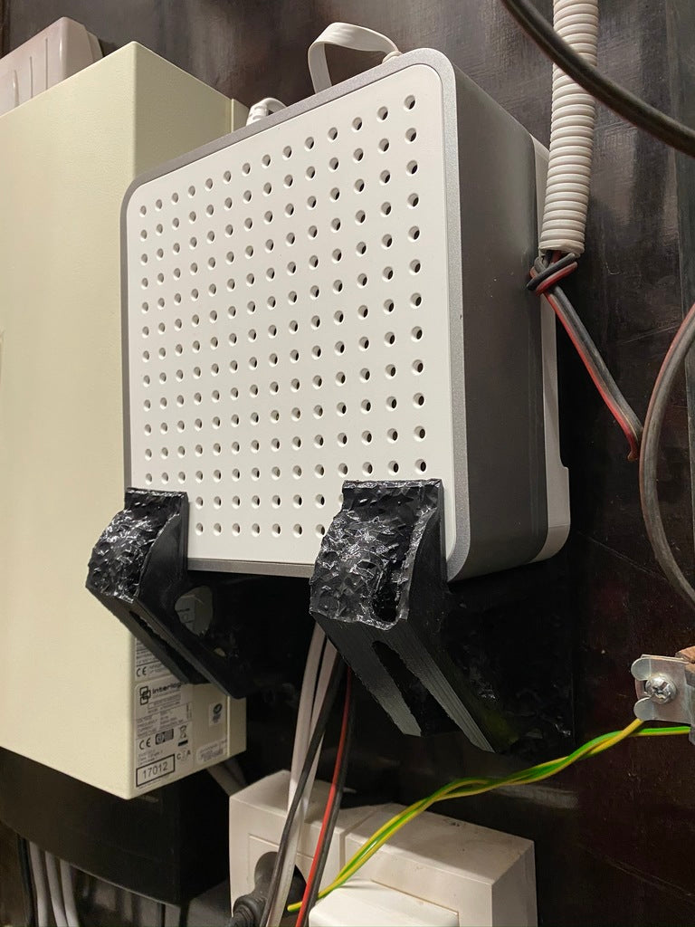 Staffa di montaggio a parete per Sonos Connect AMP