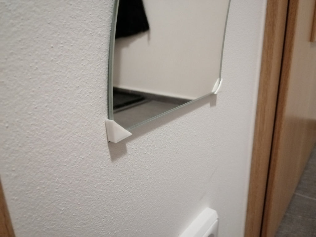 Montaggio semplice dello specchio per angolo