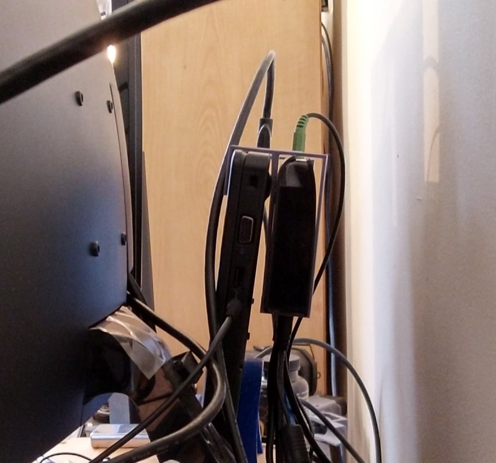 Supporto verticale per laptop con dock USB per Kensington, Dell e Lenovo