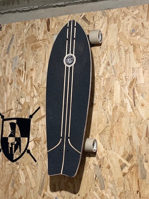 Staffa da parete per skateboard