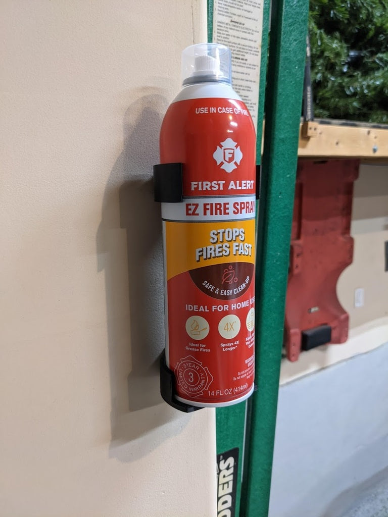 Supporto a parete per spray antincendio First Alert
