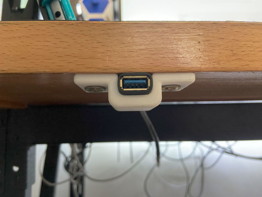 Supporto per porta USB sotto la scrivania per accessori da ufficio